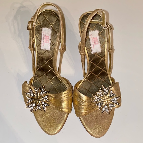 π Gold slingback starburst stilettos by Jennifer Lopez - Picture 1 of 9